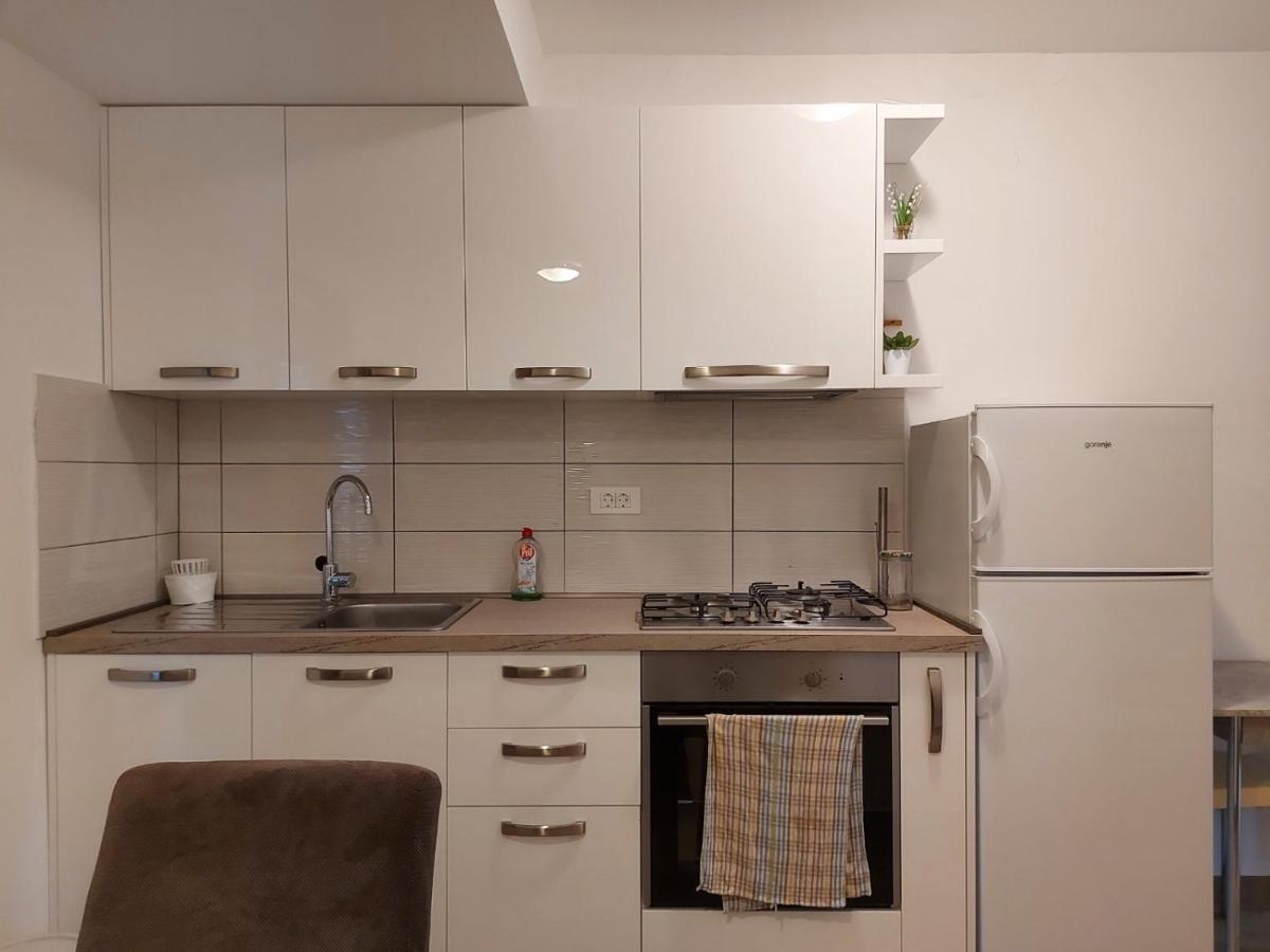 Apartment Ana Izola Esterno foto