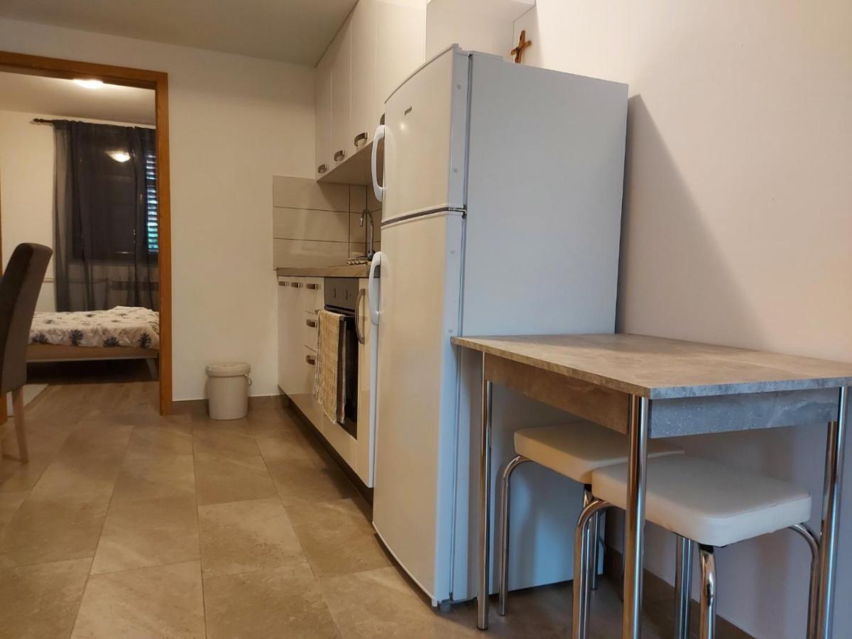 Apartment Ana Izola Esterno foto