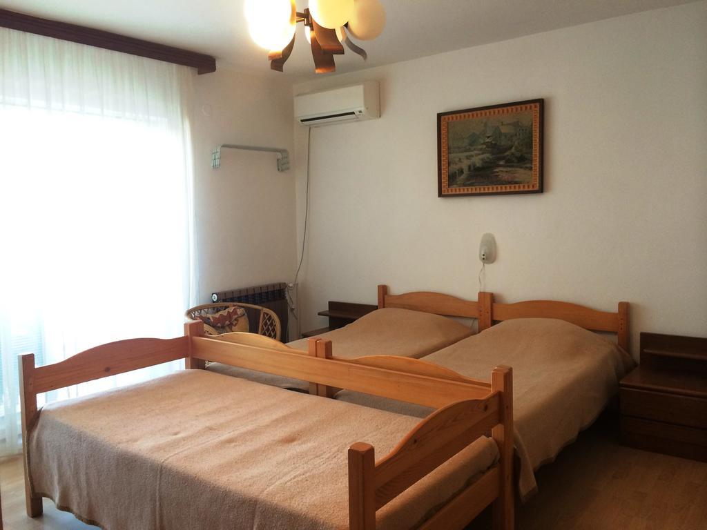 Apartment Ana Izola Esterno foto